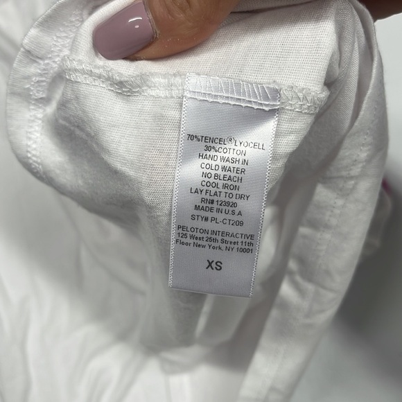 NWT Peloton Ringer Muscle Tank Top White Pink Blue Women's XS - Picture 5 of 7